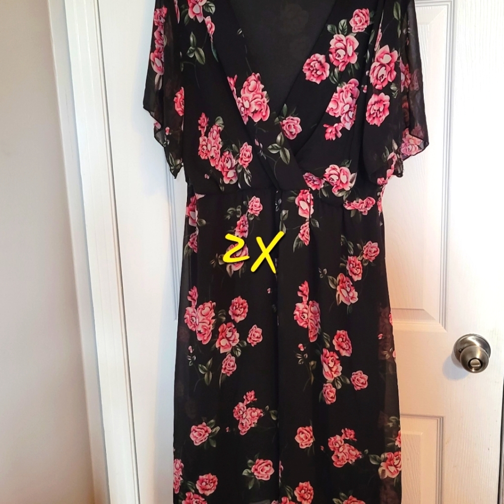 Beautiful comfy fit dress